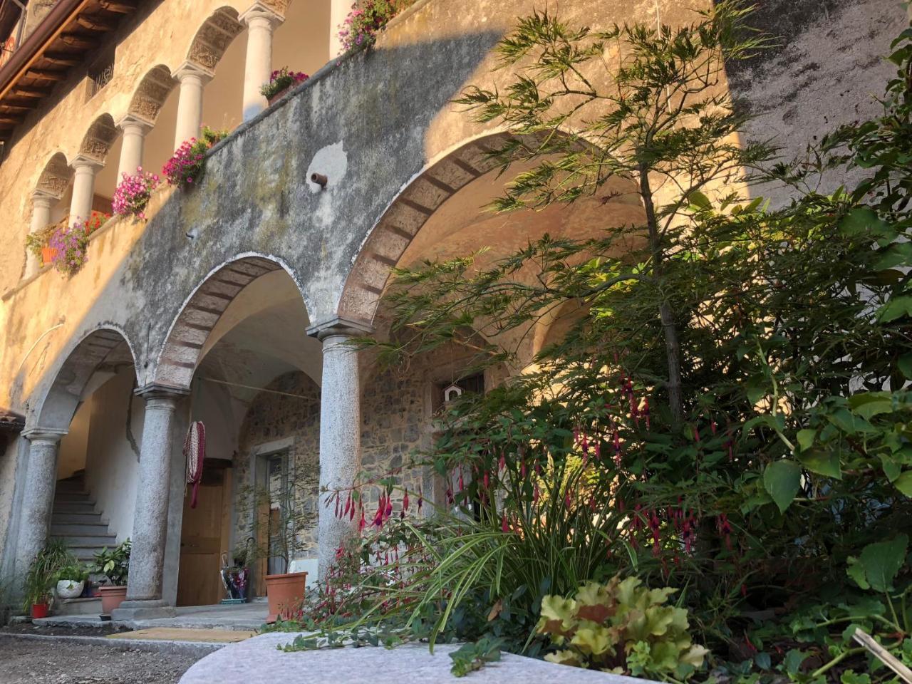Cá del Mecolo Lago di Como Castiglione dʼIntelvi Exterior foto