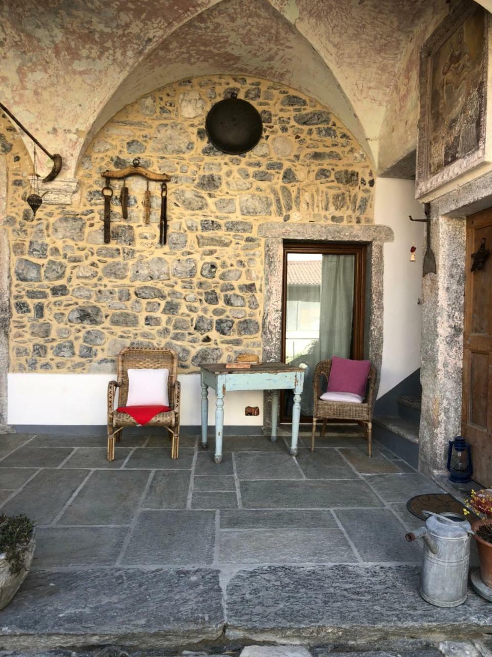 Cá del Mecolo Lago di Como Castiglione dʼIntelvi Exterior foto